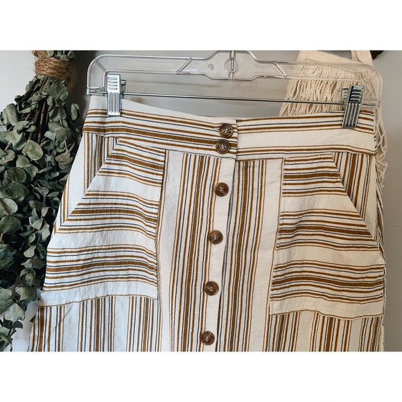 Mustard and white striped linen skirt - Picture 4 of 6